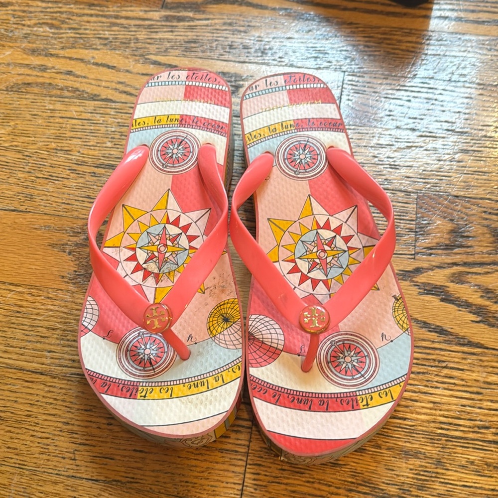 tory burch sandals - Picture 1 of 3